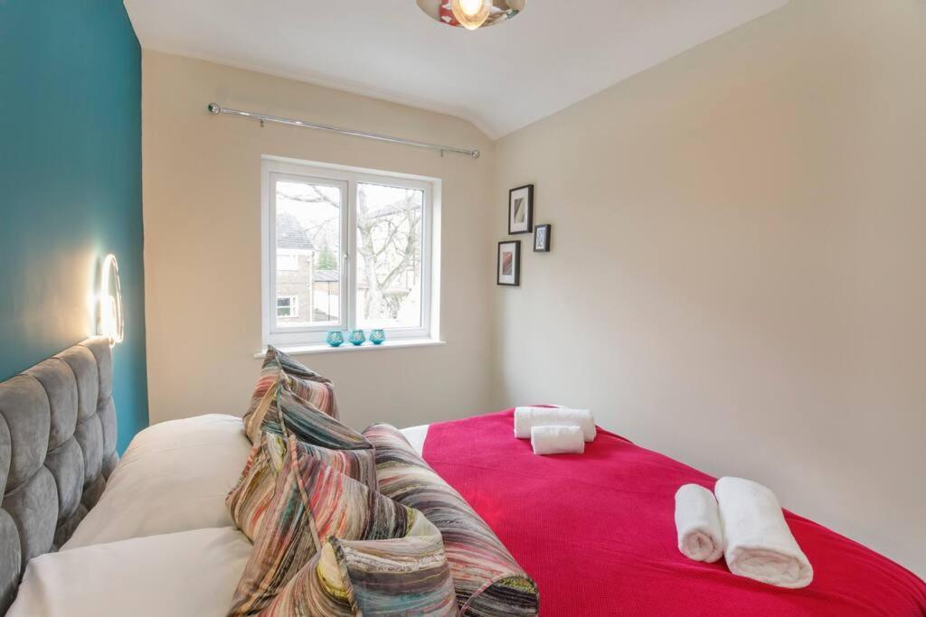 The Milton - Stylish Terraced Holiday home